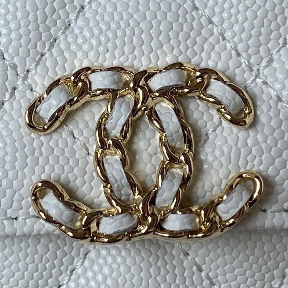 Chanel VIP Bag - Picture 4 of 7